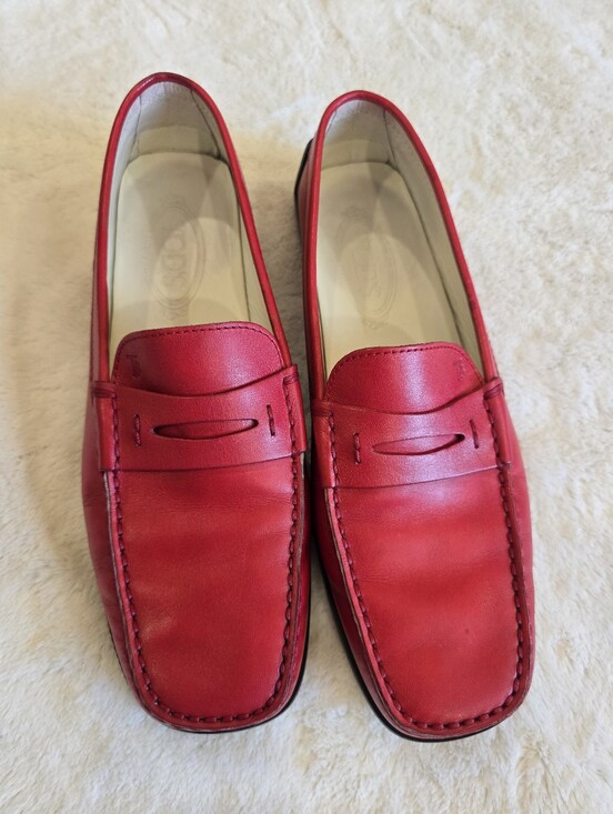 Tod's Shoes - Tod’s Gommino Red Leather Driving Loafer Vintage Women's Size 11 Penny Loafer